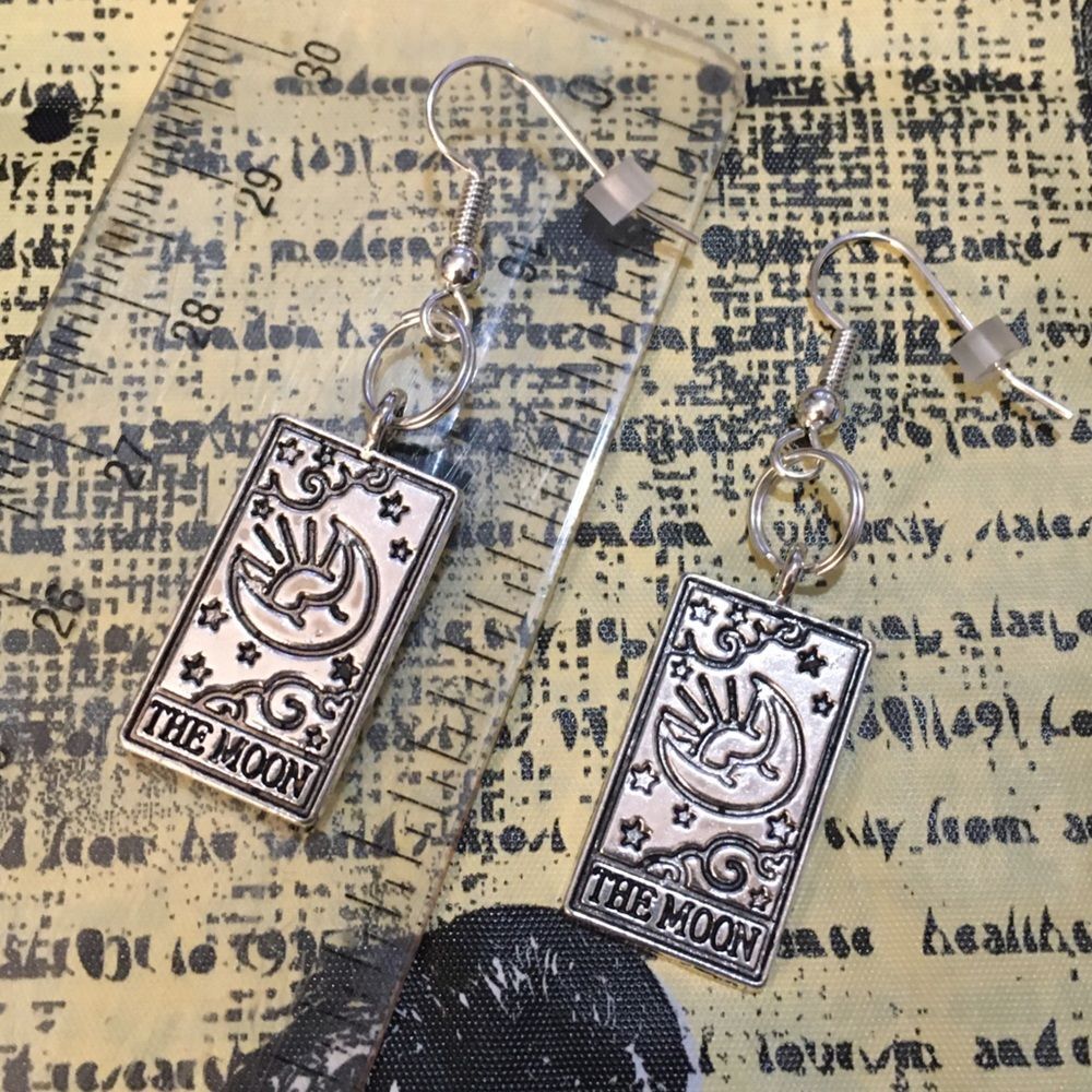 Hanging Silver Tarot Card “The Moon” Earrings new